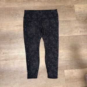 Fabletics PowerHold® Black Speckled High-Rise Leggings – Size L